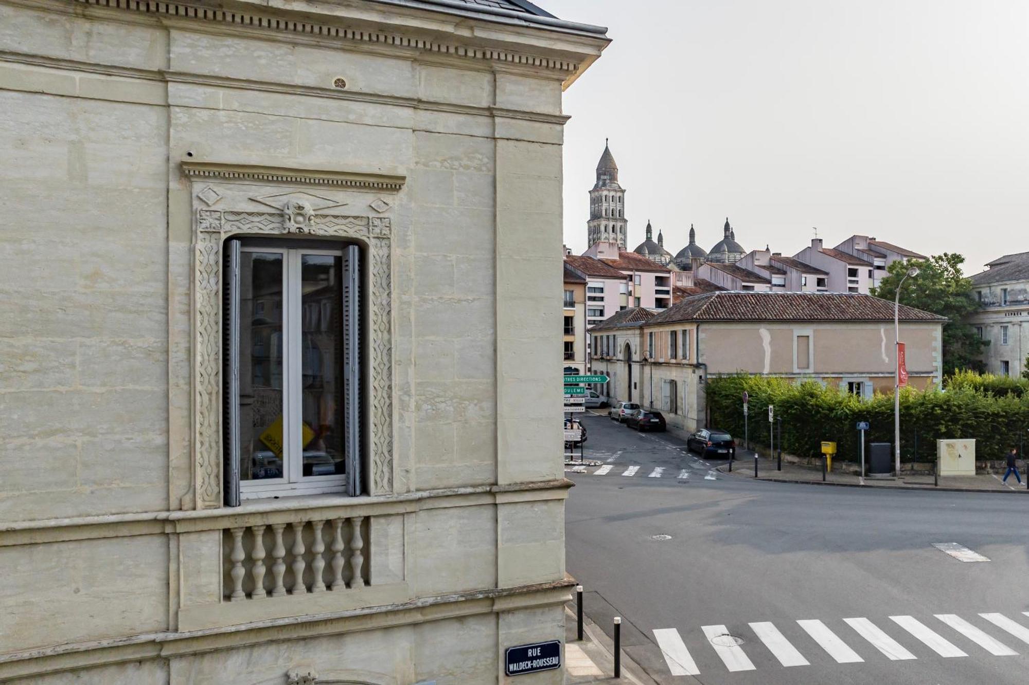 Appartement De Prestige Emeraude 60M2 Périgueux Dış mekan fotoğraf